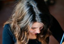 Melissa McCracken e As Cores dos Sons