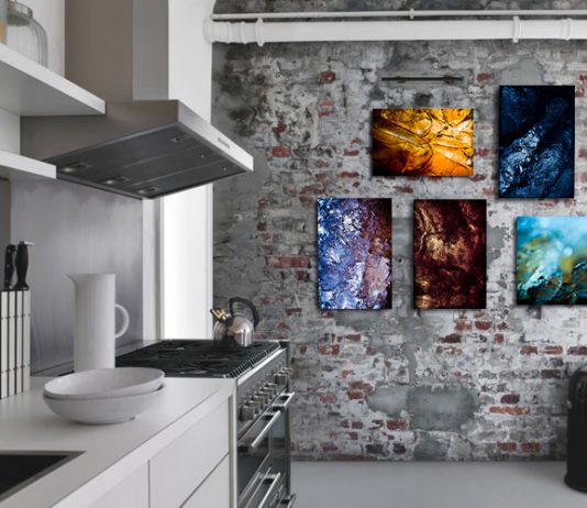 Decore seu ambiente com as obras abstratas de Egon Jais