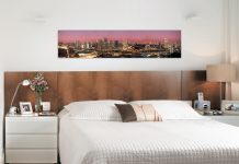 Quadros sobre a cabeceira da cama