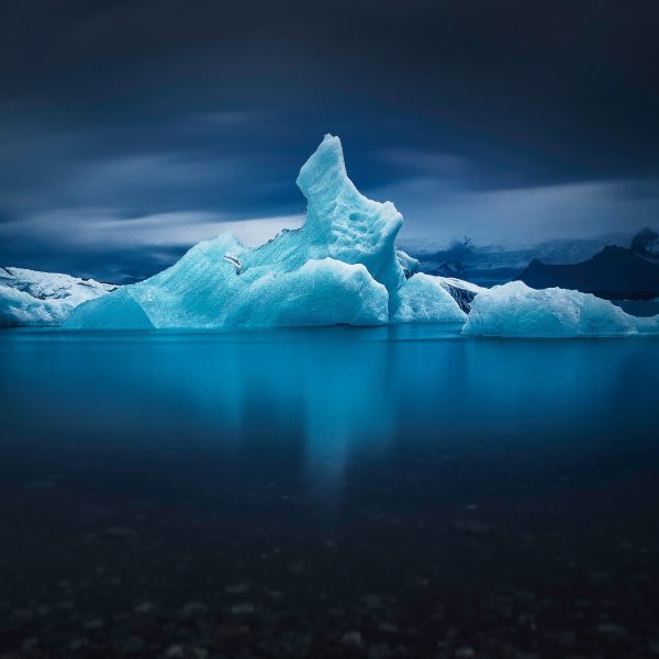Iceberg Jökulsarlon Long Exposure -Andreas Kunz