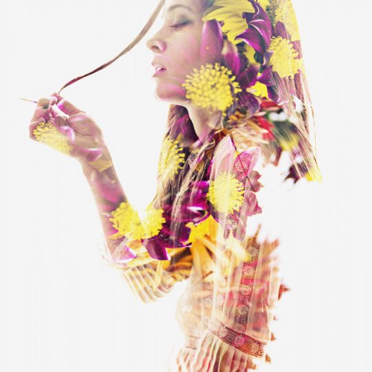 We are all made of Flowers III - Aneta Ivanova